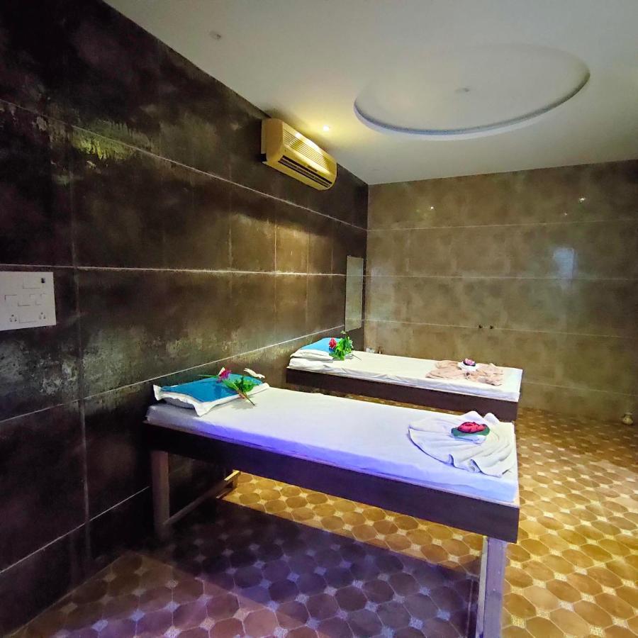 Silverador Resort Thane Dış mekan fotoğraf